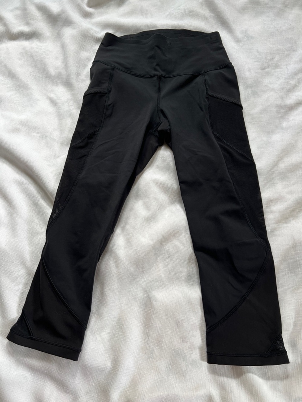 lululemon athletica Black Capri Leggings with Side Pockets